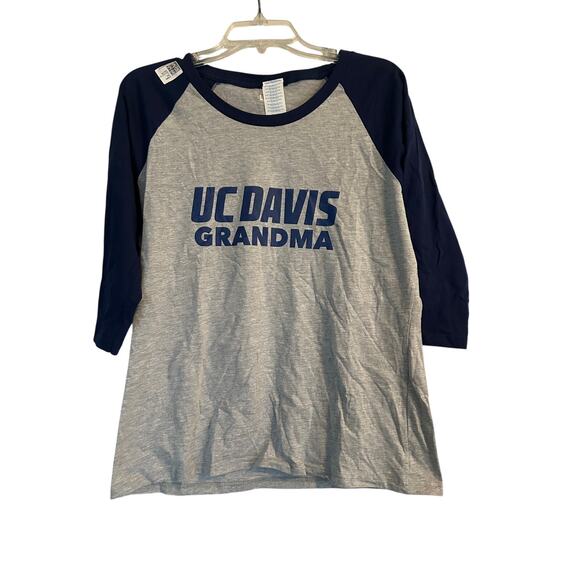 NWOT Port & Company UC Davis Grandma Baseball Style Shirt 3/4 Sleeve Size Large - Picture 1 of 5